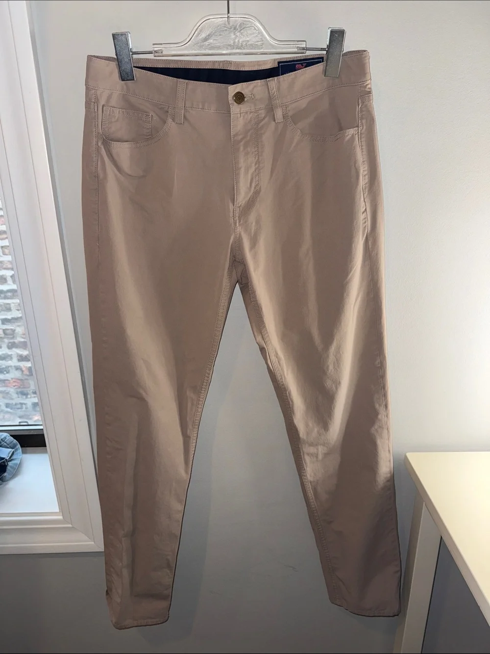 Vineyard Vines Slim Khaki Chinos - Light Taupe